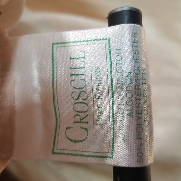 Queen/ Full Croscill Cotswold vintage floral duvet cover - Picture 6 of 8